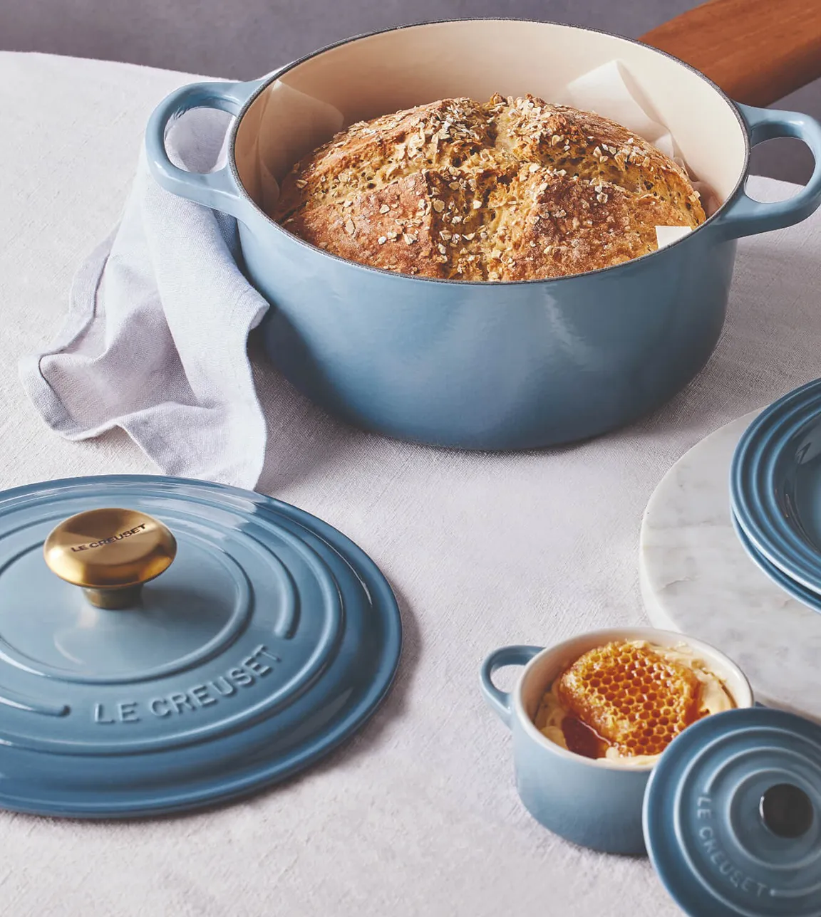 Le Creuset Rossallini Enameled Cast Iron Braiser – Oyster
