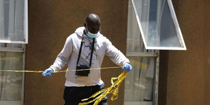 Woman Dies after being pushed from 10th floor in an apartment