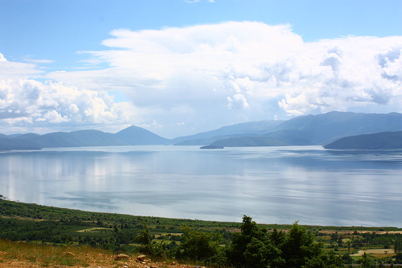 800px-Lake_Prespa_from_Slivnica_Monastery_02.jfif