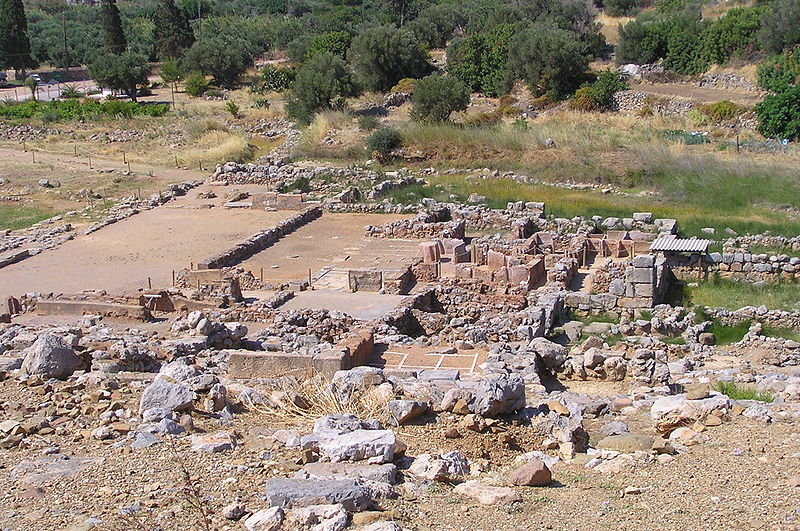 800px-Palace_of_Zakros_ruins.jpg