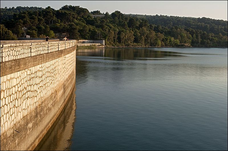 Lake_Marathon_Attica_Greece.jpg