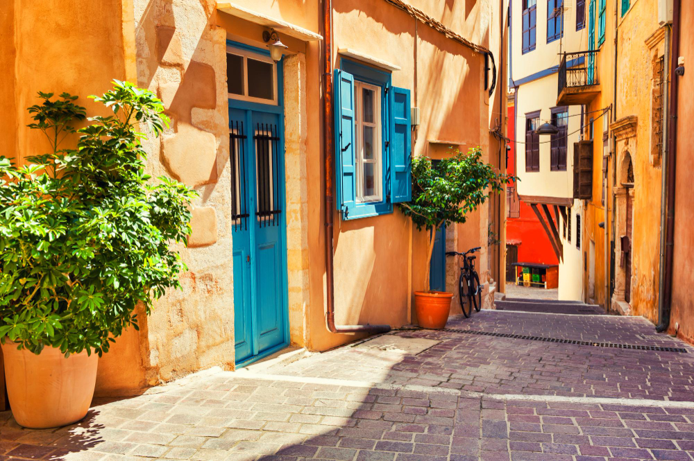 street_chania_town_crete.jpg