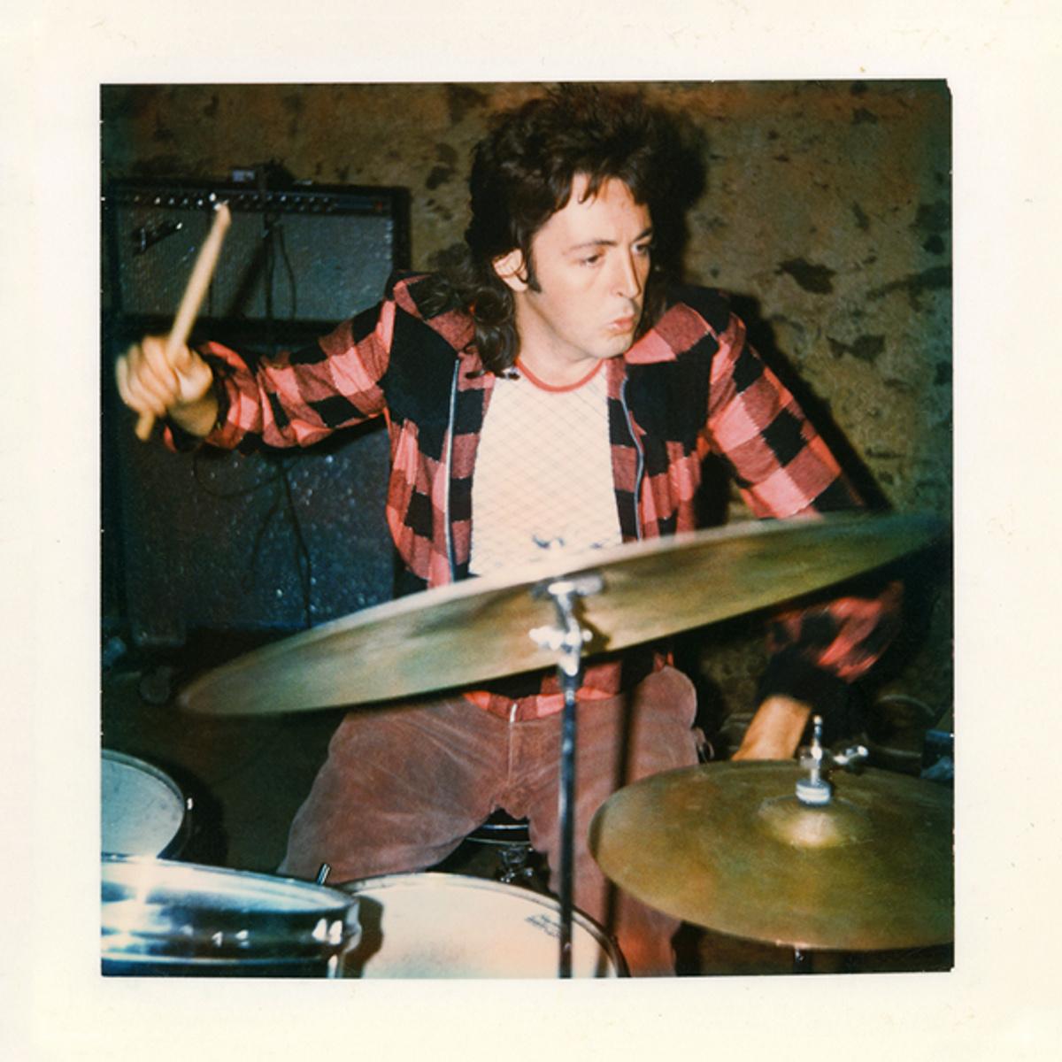 New Live Audio: 'Best Friend' and 'The Mess' 