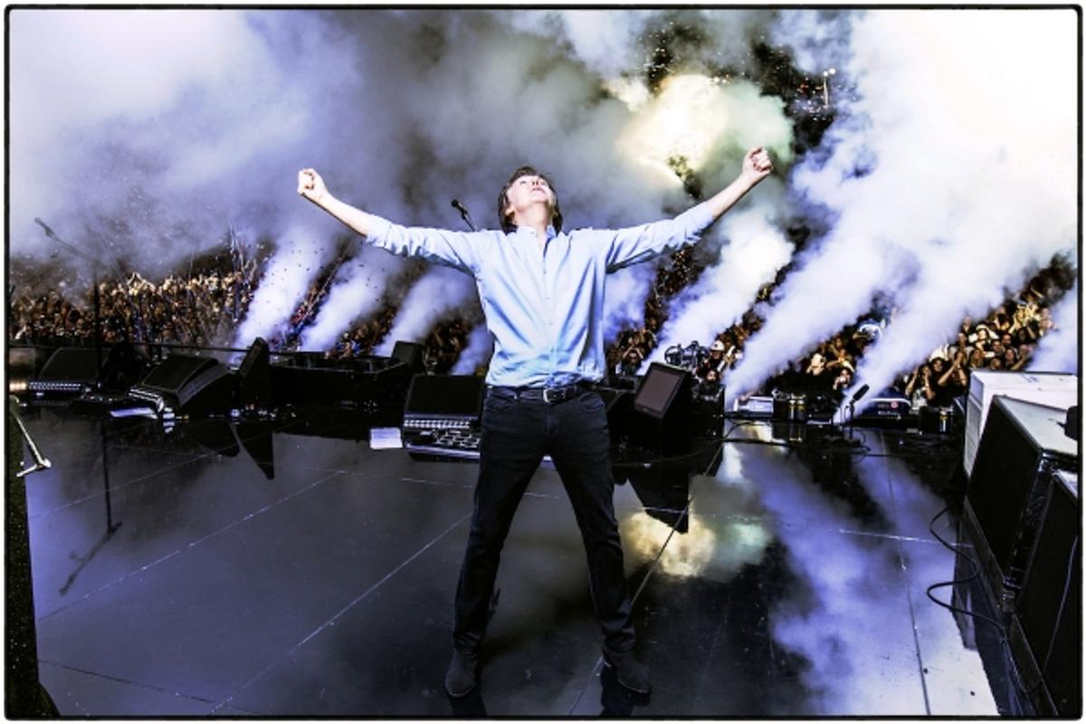 A Look Back at 2017 on PaulMcCartney.com