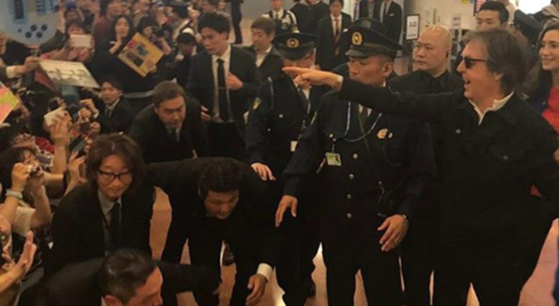 'One On One' Tour  2017 Kicks Off in Japan