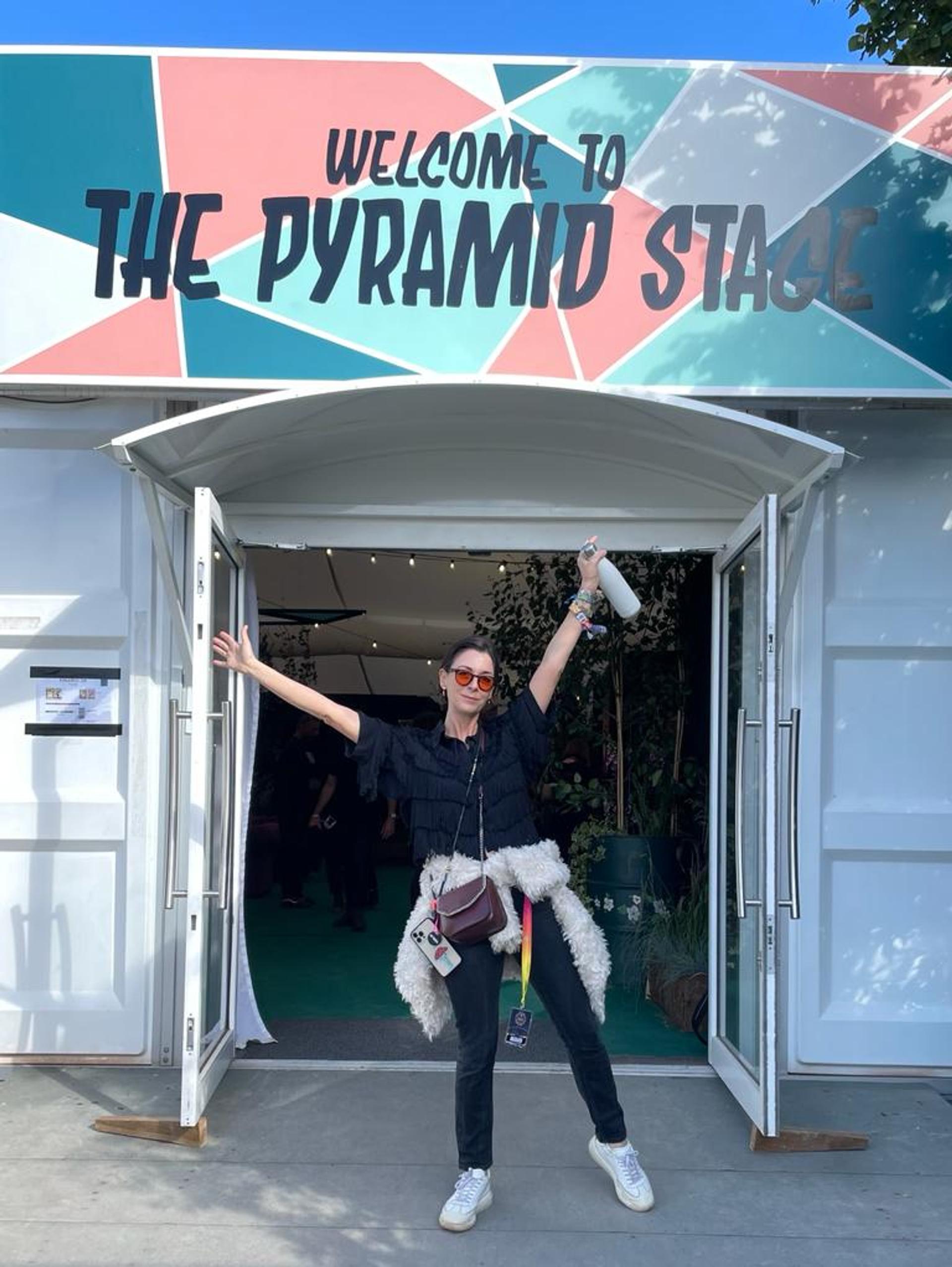 Photo of Mary McCartney at the Pyramid Stage at Glastonbury