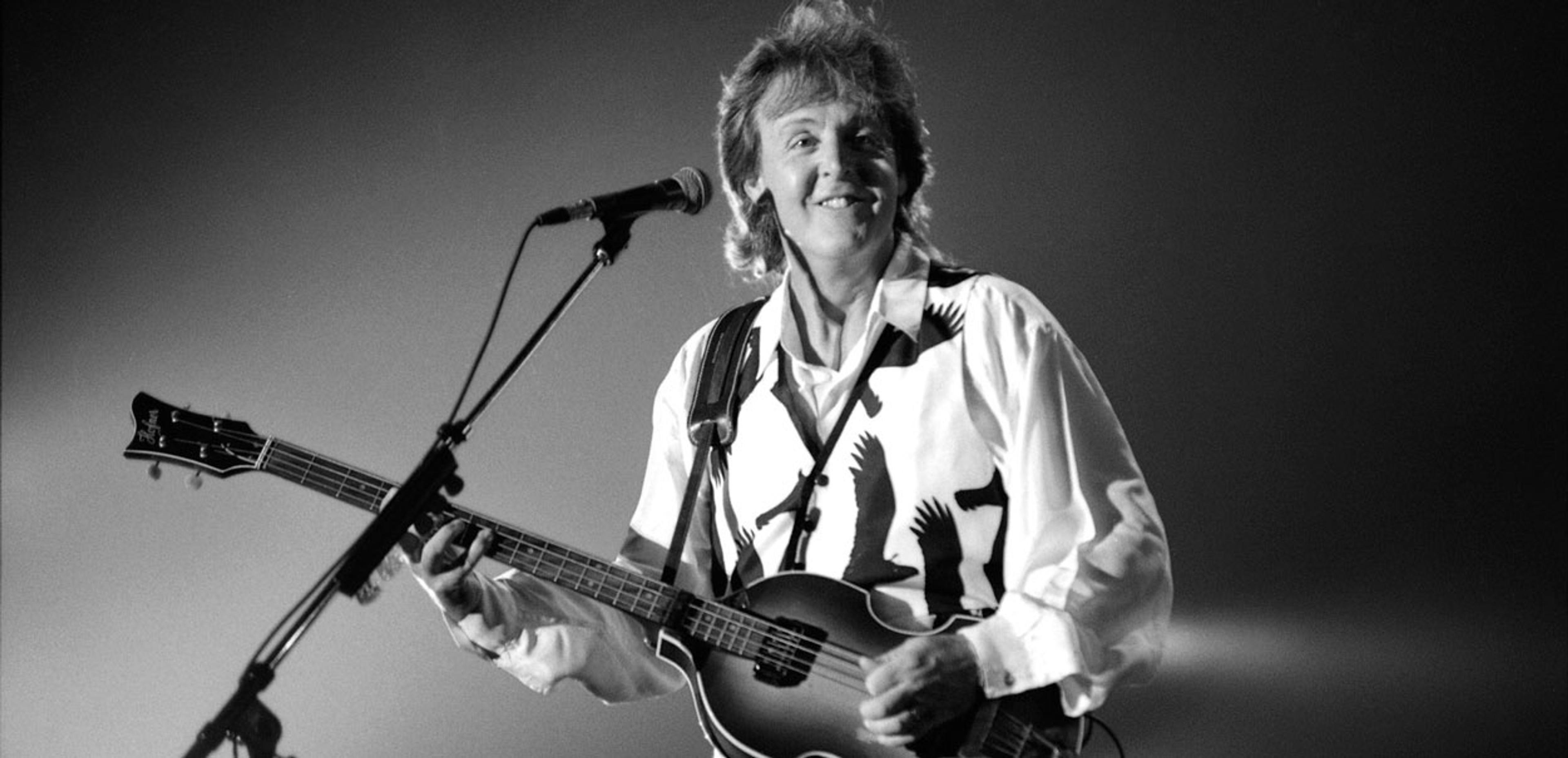 On stage at the Blockbuster Pavilion, Charlotte, USA, The New World Tour, , 1993