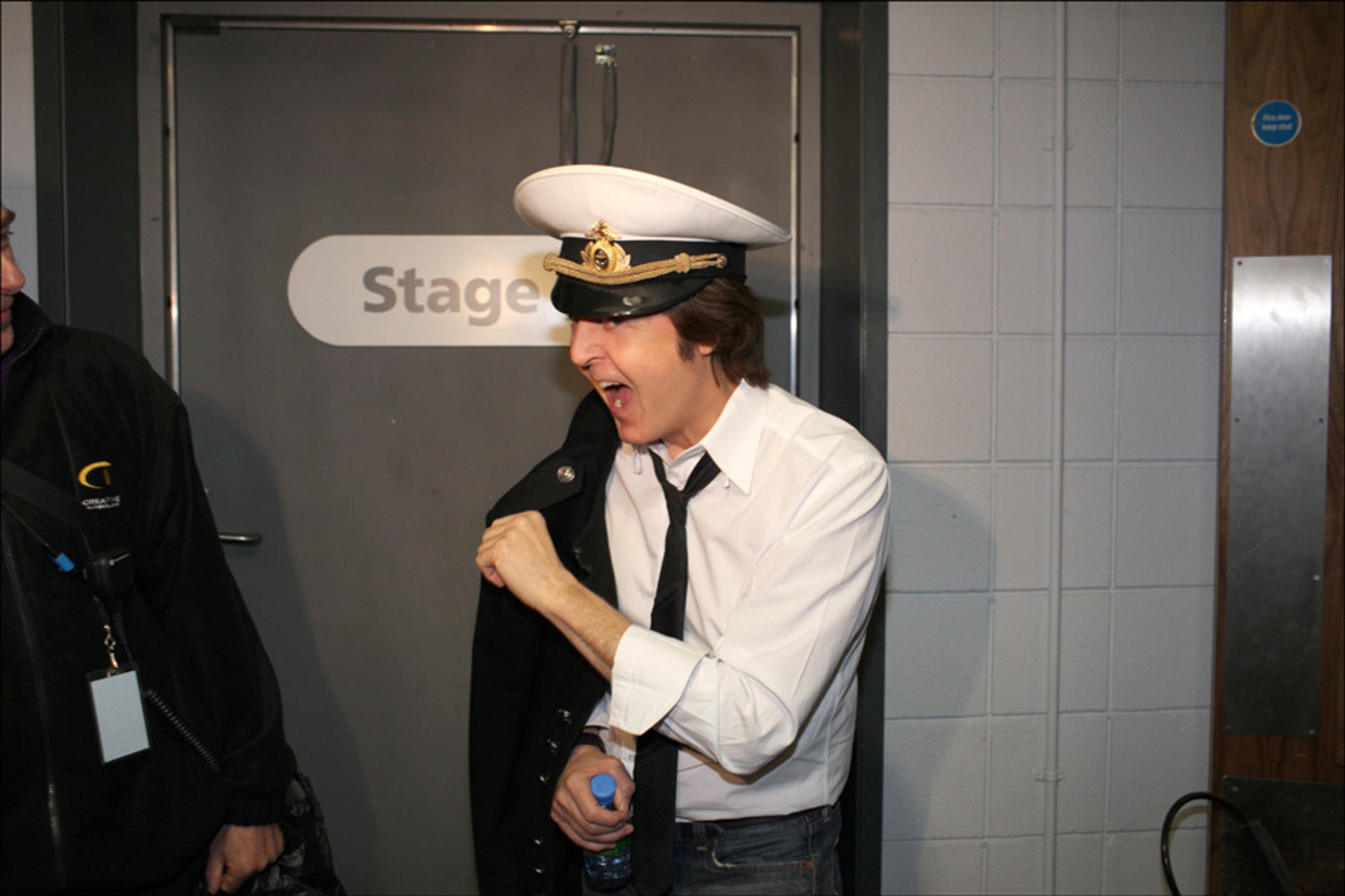 Backstage at Dublin's O2, Good Evening Europe Tour, , 2009