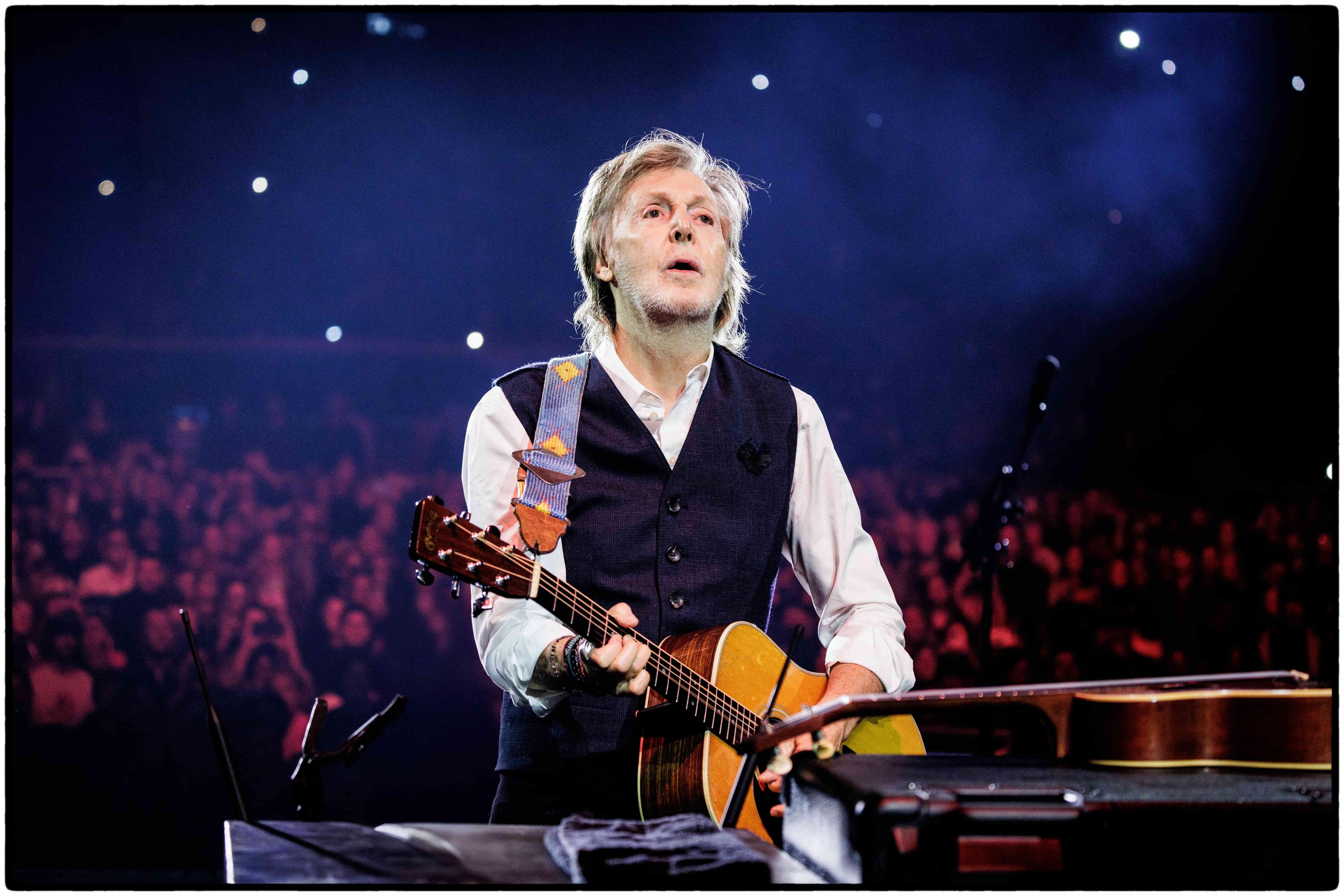 Paul on stage in Albuquerque, 2025. Photo by MJ Kim