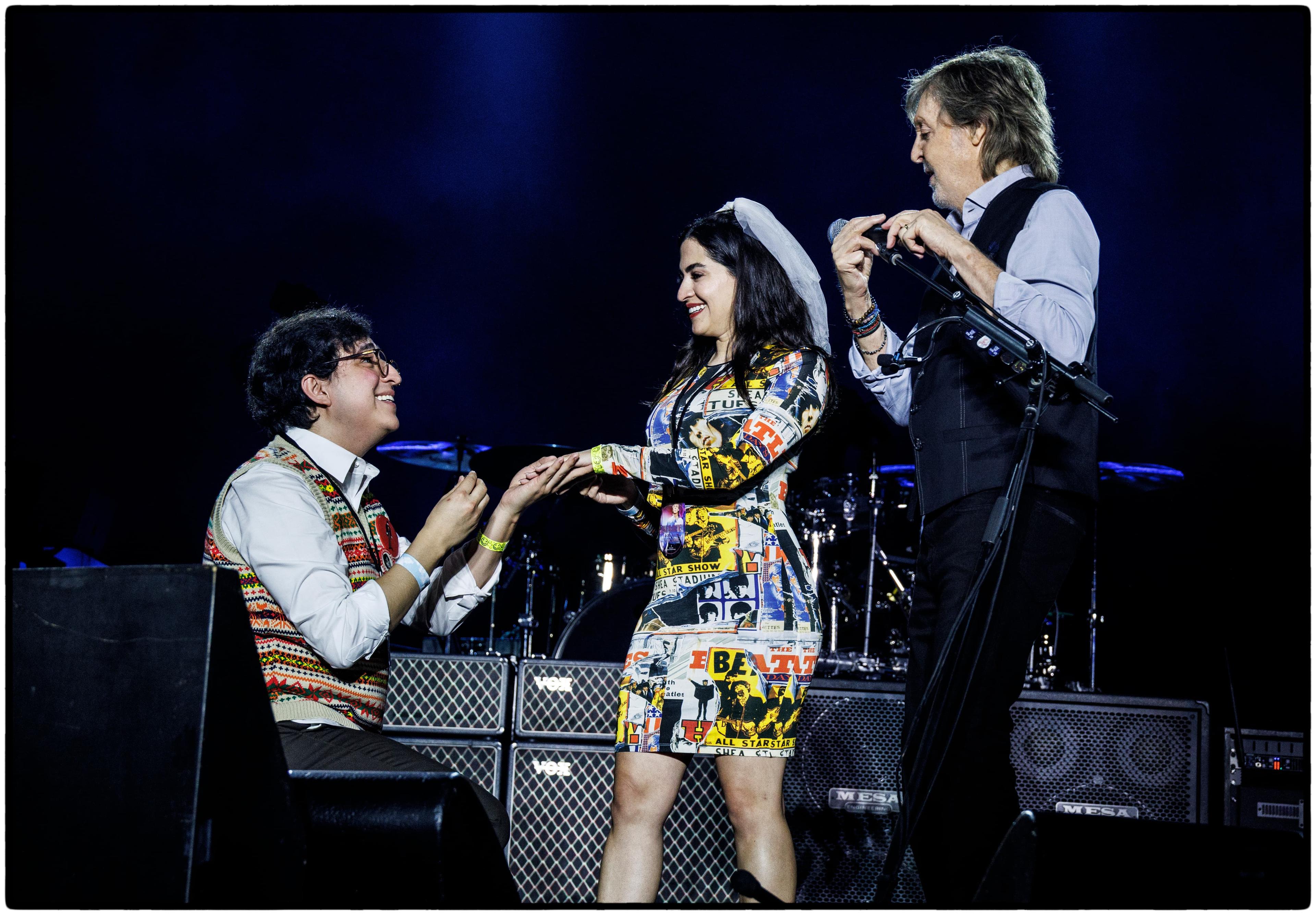 Paul bringing fans onstage in San Antonio