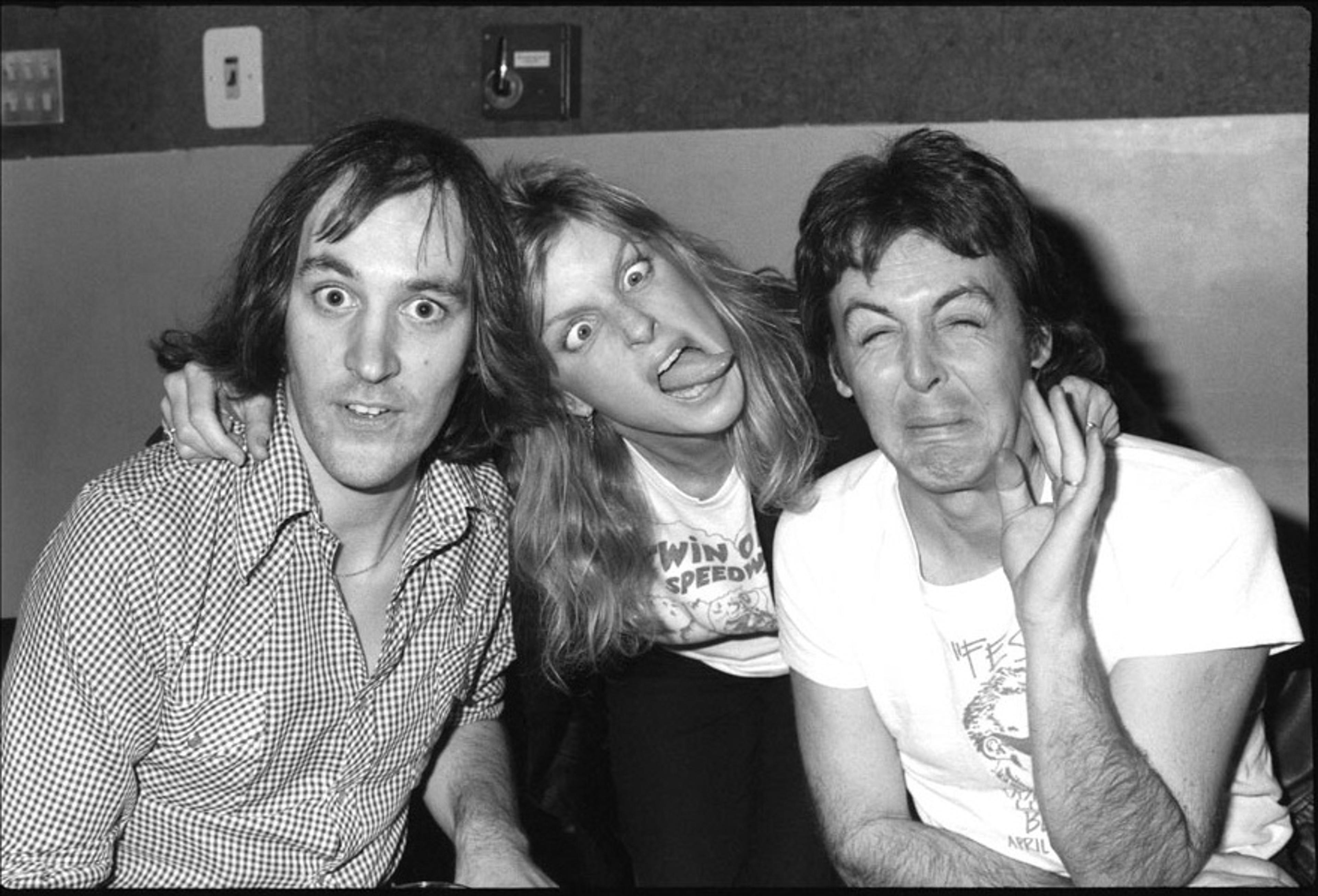 Chris Thomas, Linda and Paul, Abbey Road Studios, London, 1977