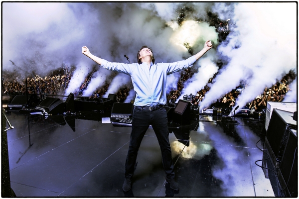 2017 Paul McCartney MA-1ジャケット Paul McCartney | News | A Look Back at 2017 on PaulMcCartney.com