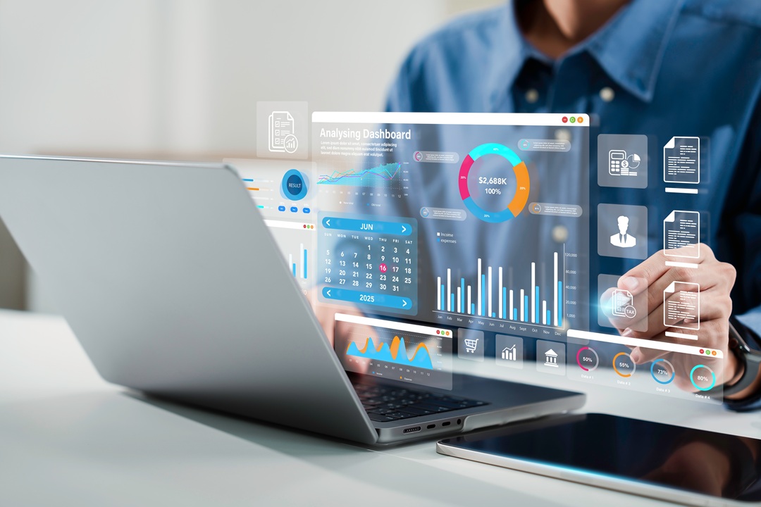 expense management service.jpg