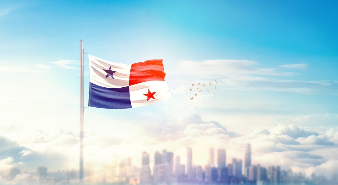 panama international banking.jpg