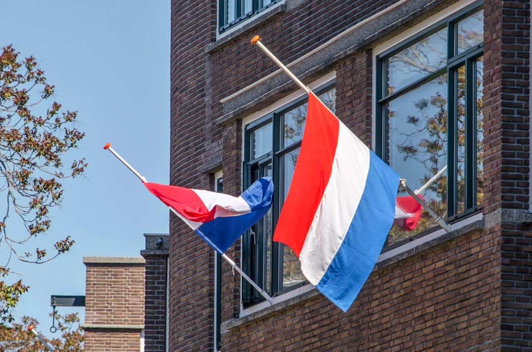 How to Open an Overseas Banking Account in The Netherlands?