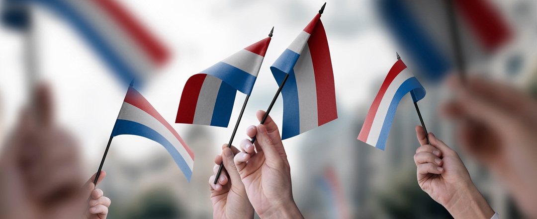 overseas account in netherlands.jpg