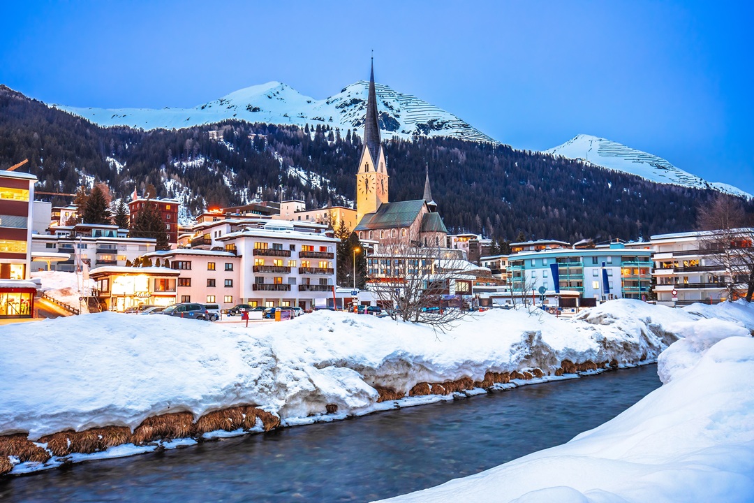 switzerland banking.jpg