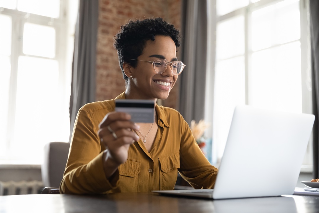 prepaid debit card.jpg