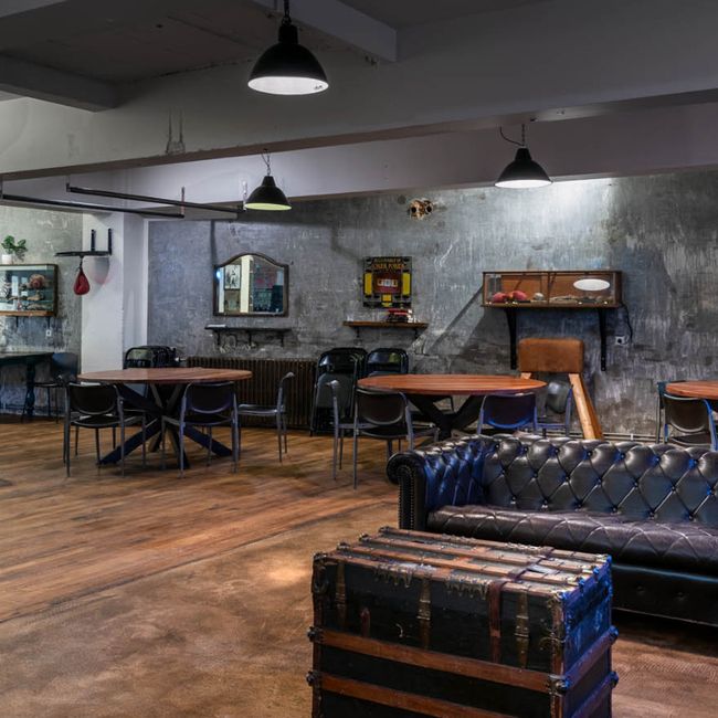 Gym & Tonic - Kex Hostel