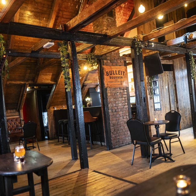 Dillon Bar - Private Floor