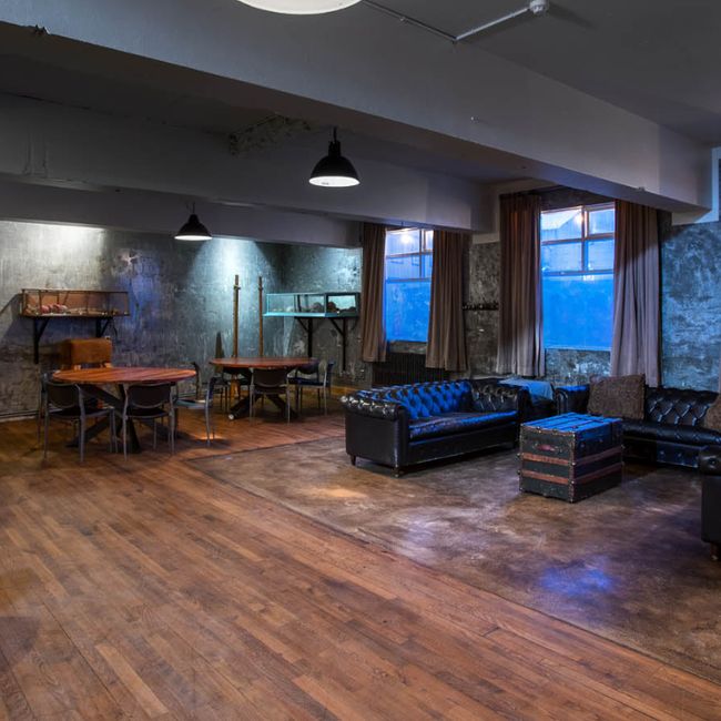 Gym & Tonic - Kex Hostel