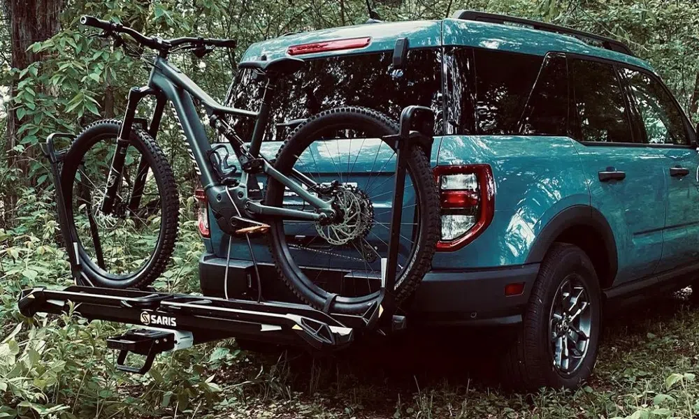 Saris bike rack on car with electric mountain bike