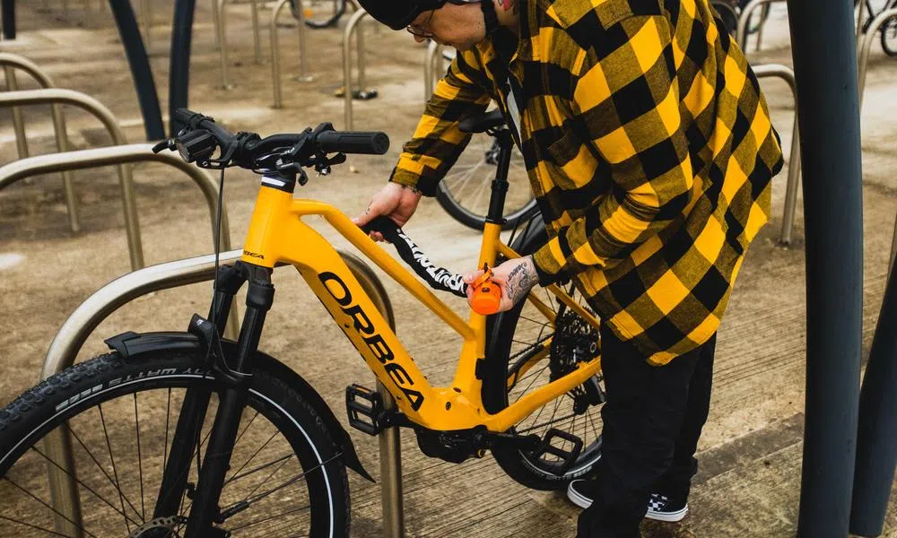 kryptonite lock on an orbea bike