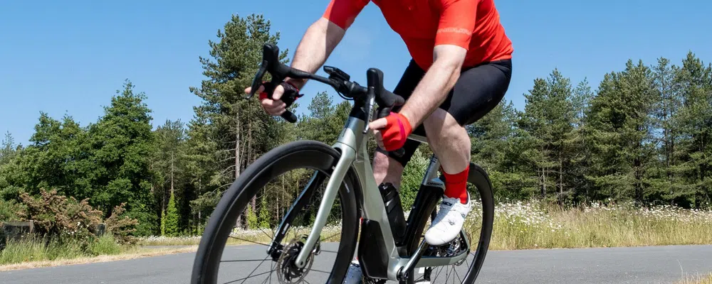 cyclist wearing short finger gloves close up