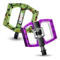 Flat pedals