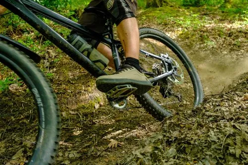 mountain bike on dusty trail 