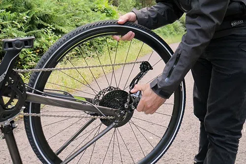 removing rear wheel from a bike