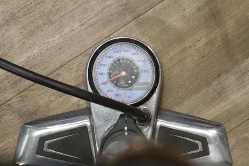 tyre pressure gauge