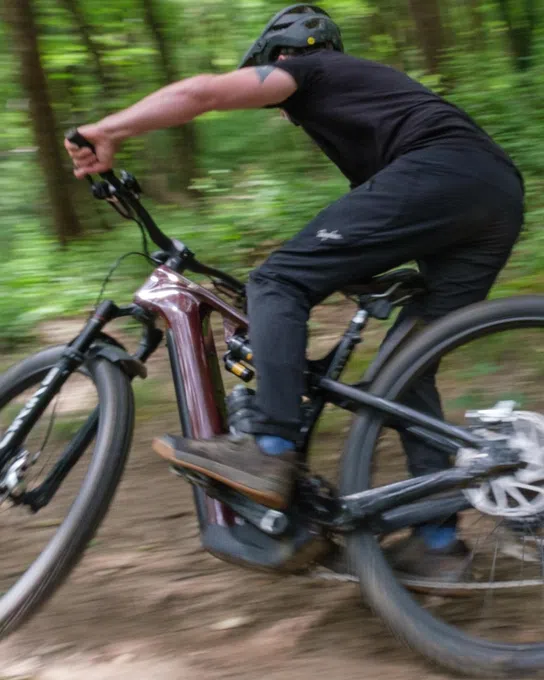 railing a turn on a Cannondale e-bike 