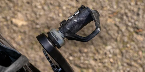 Road Pedals