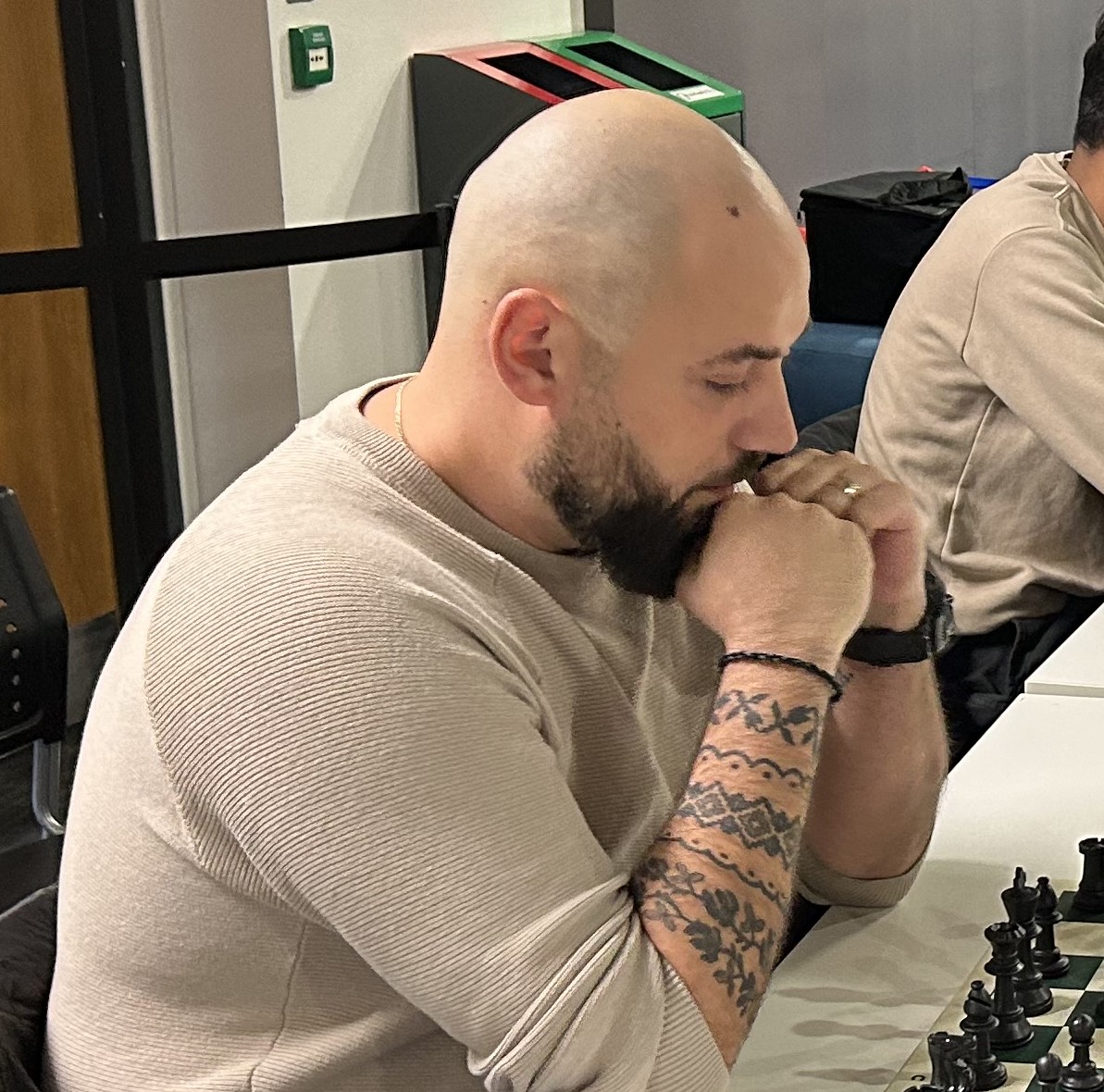 Sergiu flies in to strike at St Albans