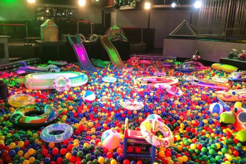 Suchaktion: Kennt irgendwer Jonas Mama? 