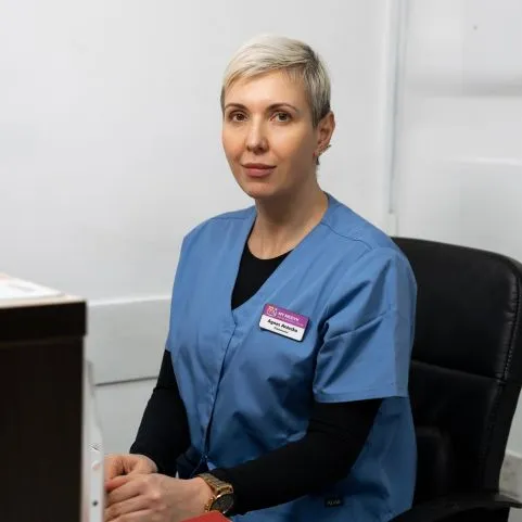 Image of Doctor Agnes Antecka Working in Blood Tests department