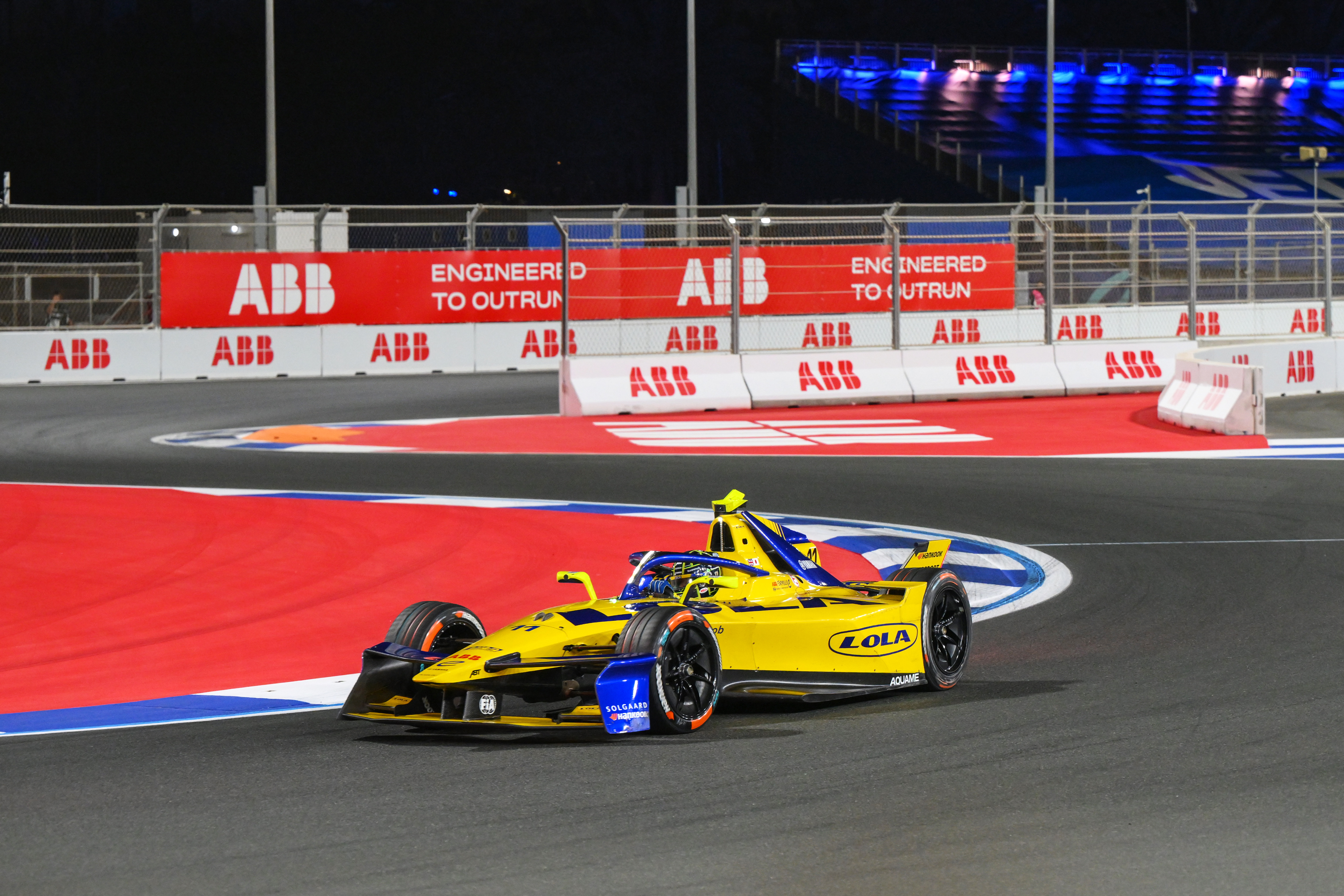  Challenging race for Lola Yamaha ABT under the lights in Jeddah