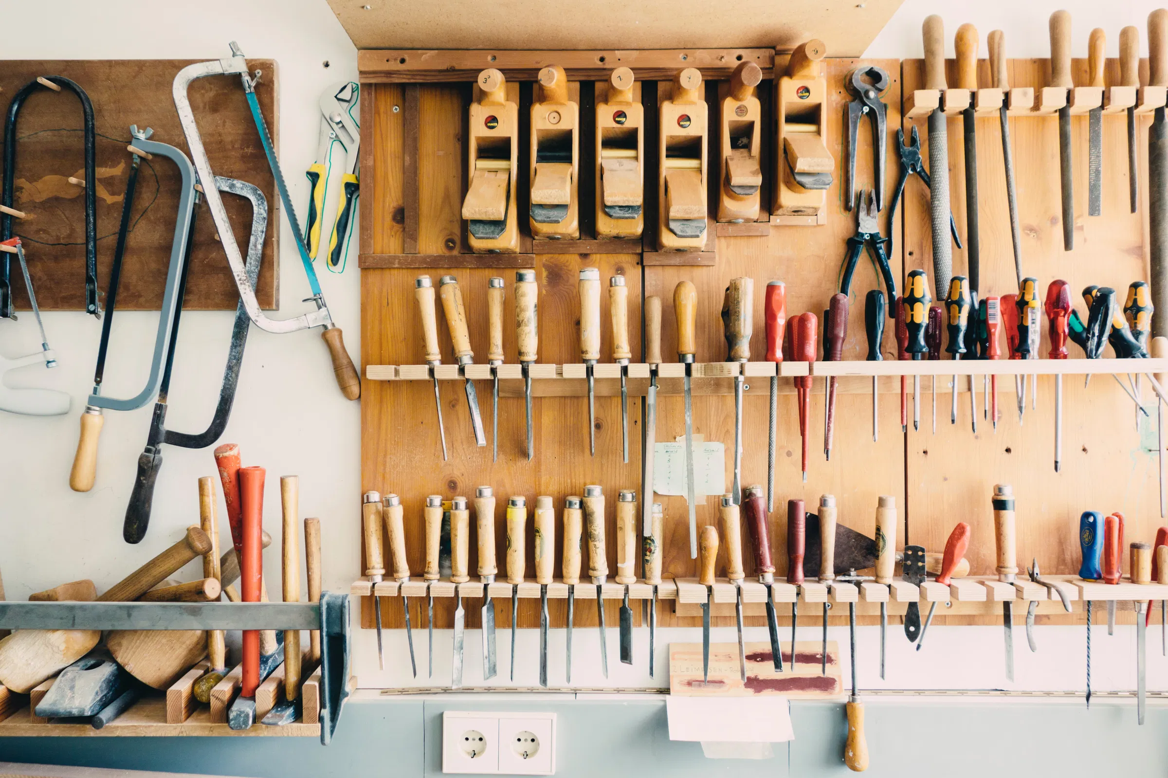 outils menuisier.webp