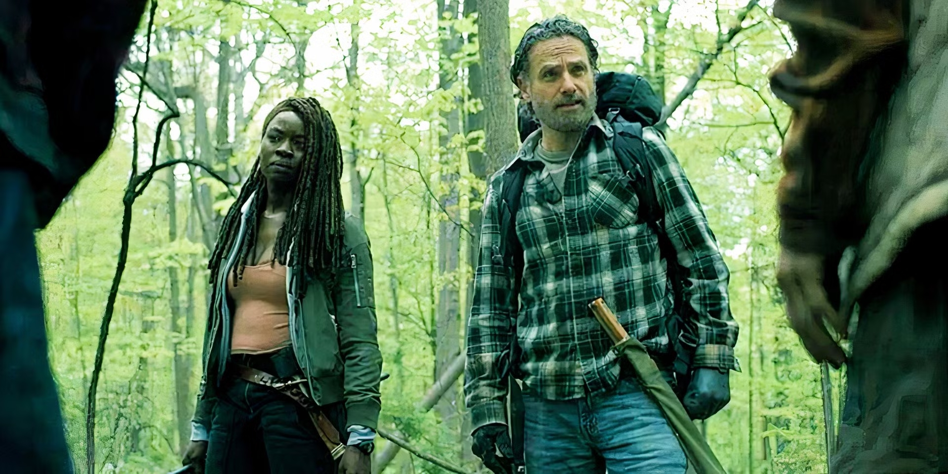michonne-and-rick-are-walking.jpg