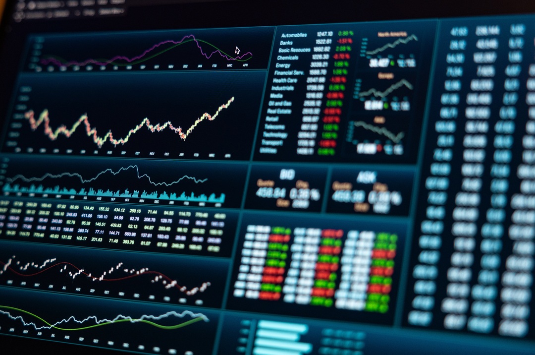 online financial markets.jpg