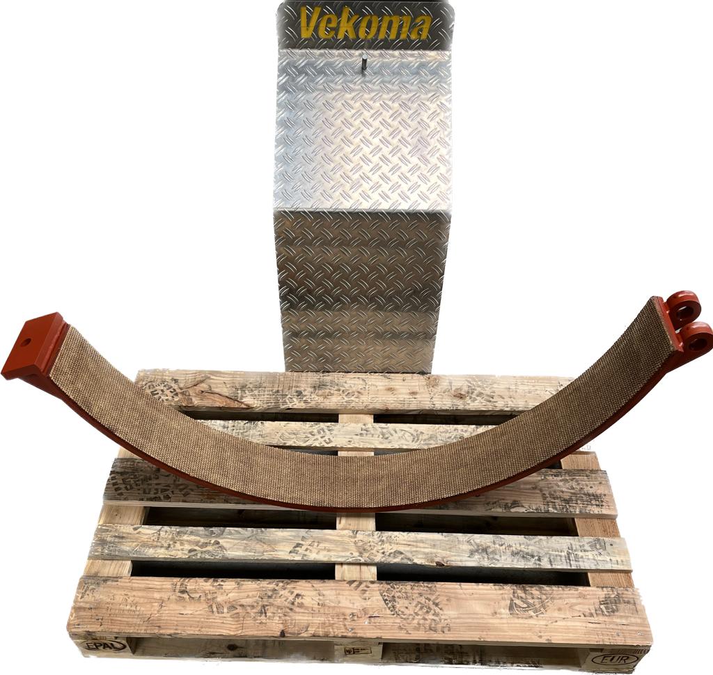 Vekoma reviseert rembanden. Voor scheepvaart gebruiken we olie- en waterbestendige remvoering