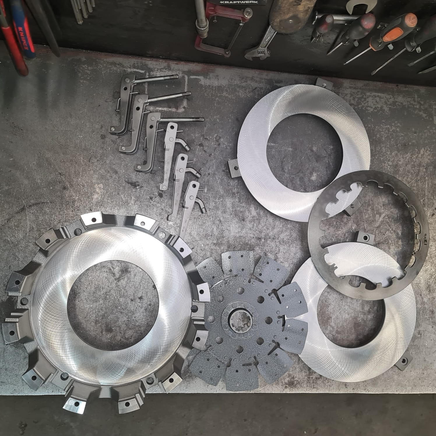 Koppeling revisieproces bij Vekoma