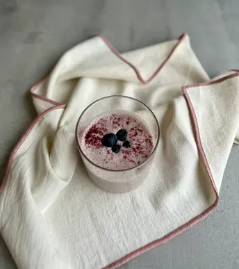 Low FODMAP Blueberry Banana Super Seed Smoothie