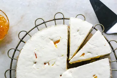 Gluten Free Hot Cross Bun Cheesecake
