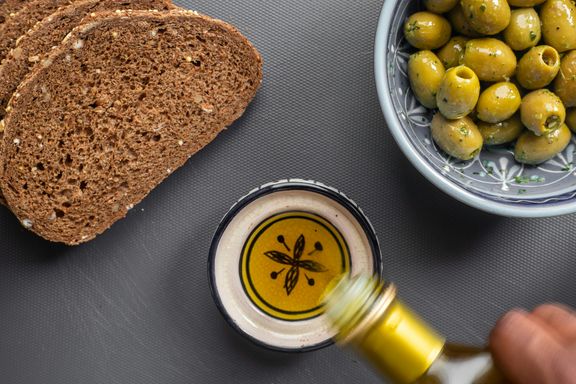 What’s Your Mediterranean Diet Score? 