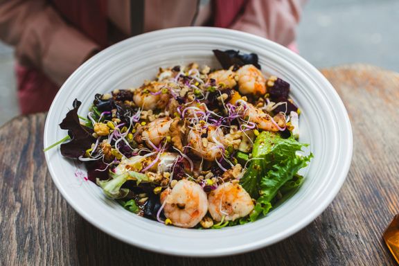 Breast cancer and food: what the science actually says