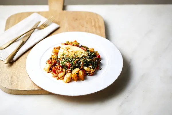 IBS Awareness Month: 10 Tips to Fall in Love With Food Again