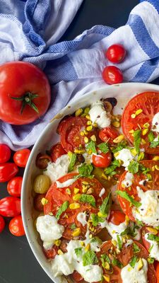 Chapter 1 - Insights into the Mediterranean diet and the importance of specific nutrients for cancer survivors