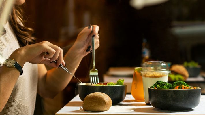 IBD Diet Myths Debunked by an IBD Dietitian: Part 2